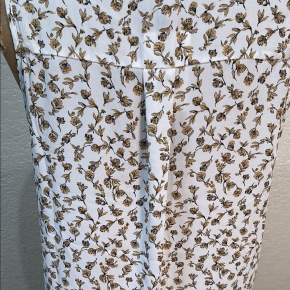 Lush Women's Large Floral Sleeveless V-Neck Top White and Brown‎ NWT - Picture 8 of 11